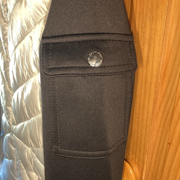 Calvin Klein Performance Hooded White and Black Ski Parka - Picture 3 of 10